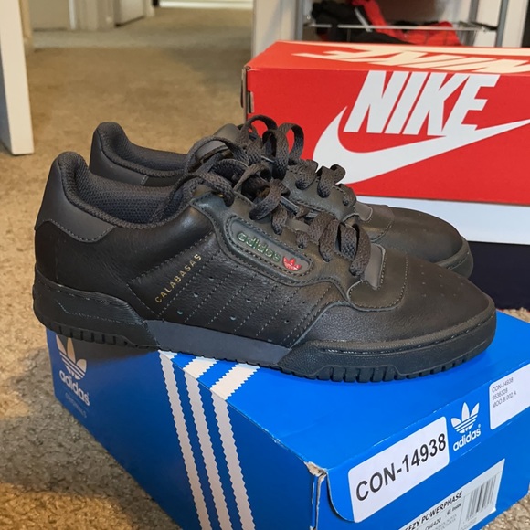 Yeezy power phase - Picture 3 of 5